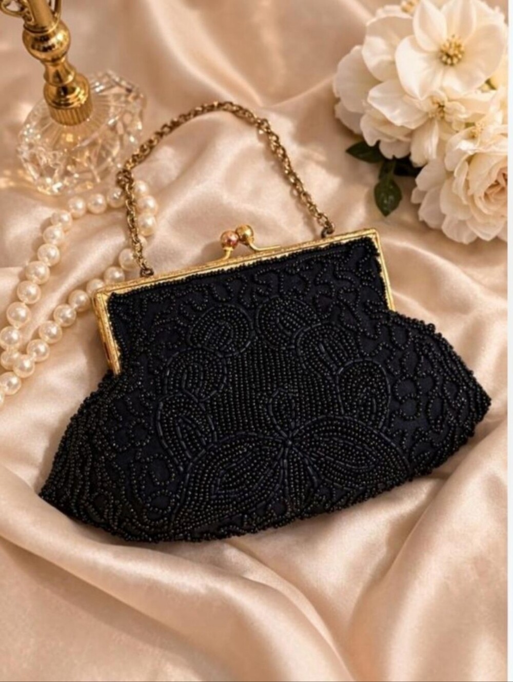 Vintage 1950s Handmade Belgium Black Beaded Kiss Clasp Evening Bag Gold Chain - Picture 1 of 5